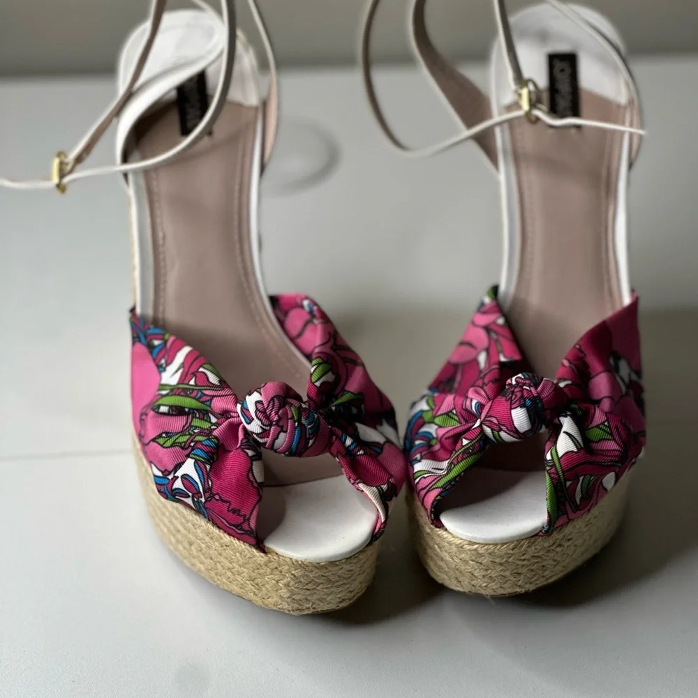 SS6620Joan David Boho Chic‎ Espadrille Sandals size 9
